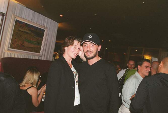 Anne Brochet et Gad Elmaleh à la soirée du tournage du film "La vérité si je mens" en août 2000.