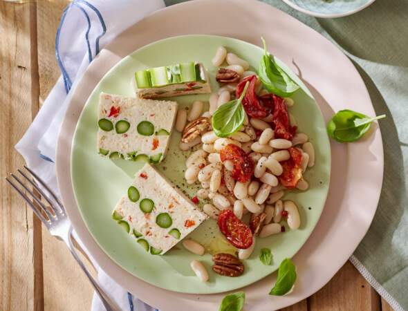 Terrine aux deux asperges et salade de haricots blancs à l'italienne