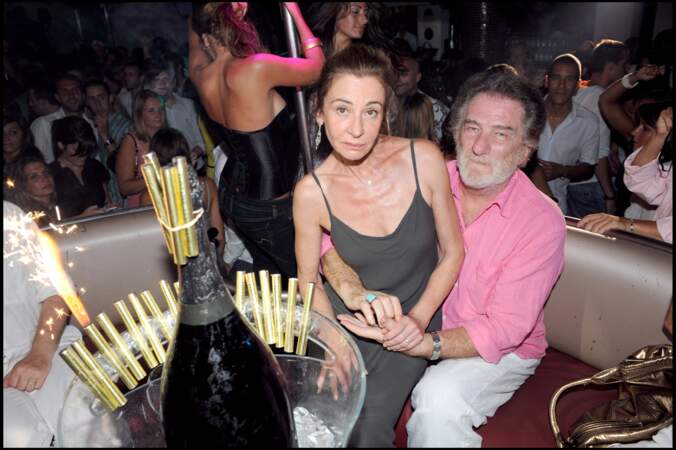 Eddy Mitchell et sa femme Muriel Bailleul célèbrent leur 28e anniversaire de mariage à Saint-Tropez : 2008