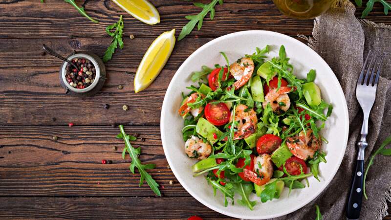 Salade salée avec des fruits : nos recettes super fraîches pour l’été