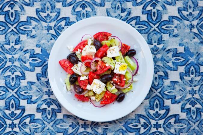 Salade grecque de Laurent Mariotte : la recette facile à adopter tout l’été 