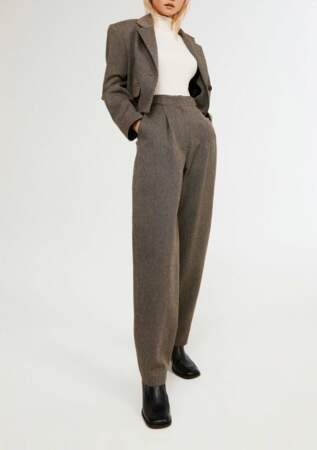 Tailleur pantalon tendance : le marron en laine mélangée
