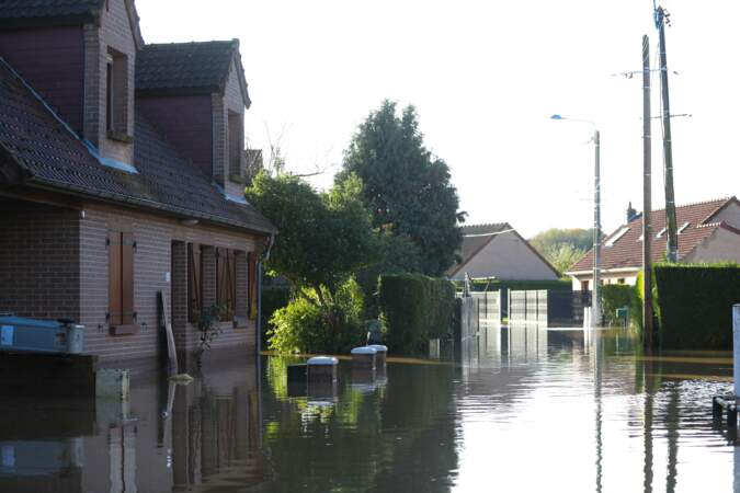 Inondations dans la ville de Blendecques (Pas-de-Calais), à proximité du fleuve l'Aa, touché par une crue exceptionnelle