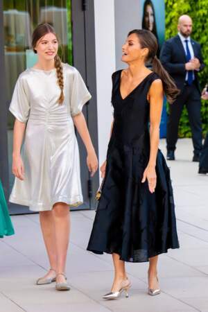 La robe H&M de Letizia d'Espagne , 5 juillet 2023