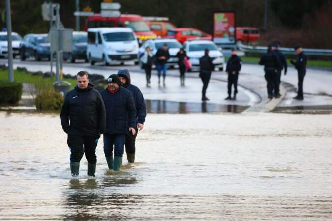 Inondations à Blendecques, dans le Pas-de-Calais, le 3 janvier 2024.