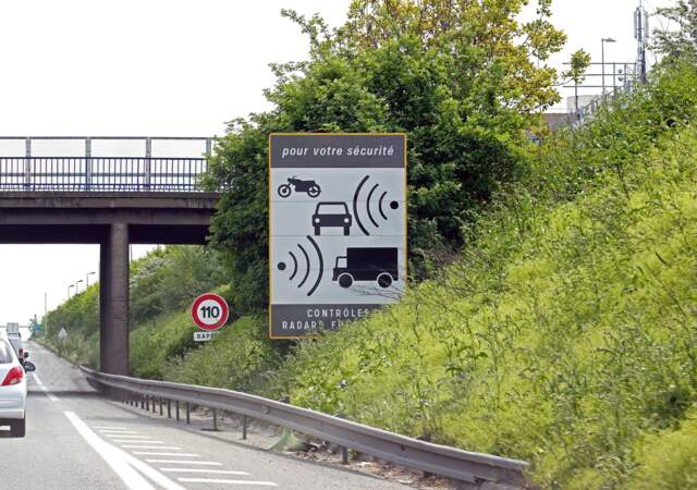 Radars routiers : comment calculer la vitesse retenue quand on s’est fait flasher ? 