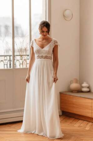 La robe de mariée blanche écume