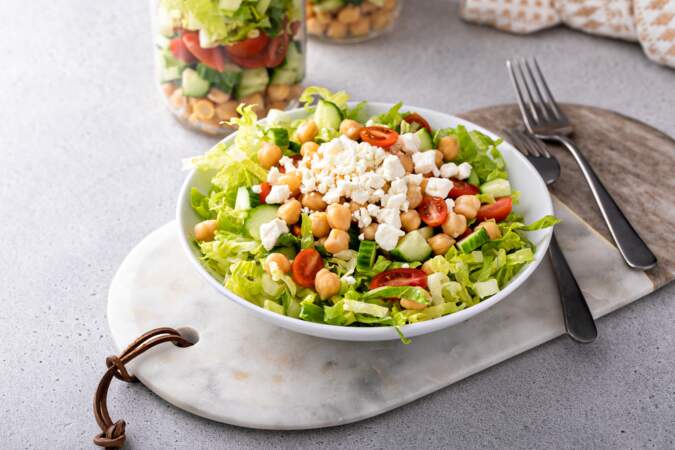 Salade de courgette, pois chiches et feta : la recette saine dont vous allez raffoler