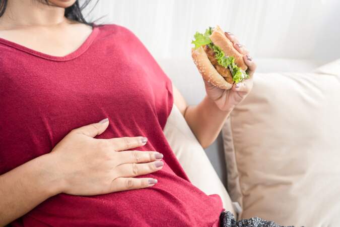 13 aliments qui favorisent le reflux gastro-oesophagien à limiter selon une nutritionniste