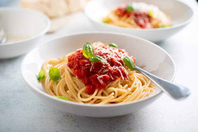 Spaghetti et sauce tomate maison