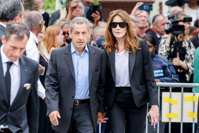 Nicolas Sarkozy et Françoise Hardy aux funérailles de Françoise Hardy