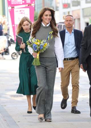 Le pantalon Sézane de Kate Middleton, le 4 octobre 2023